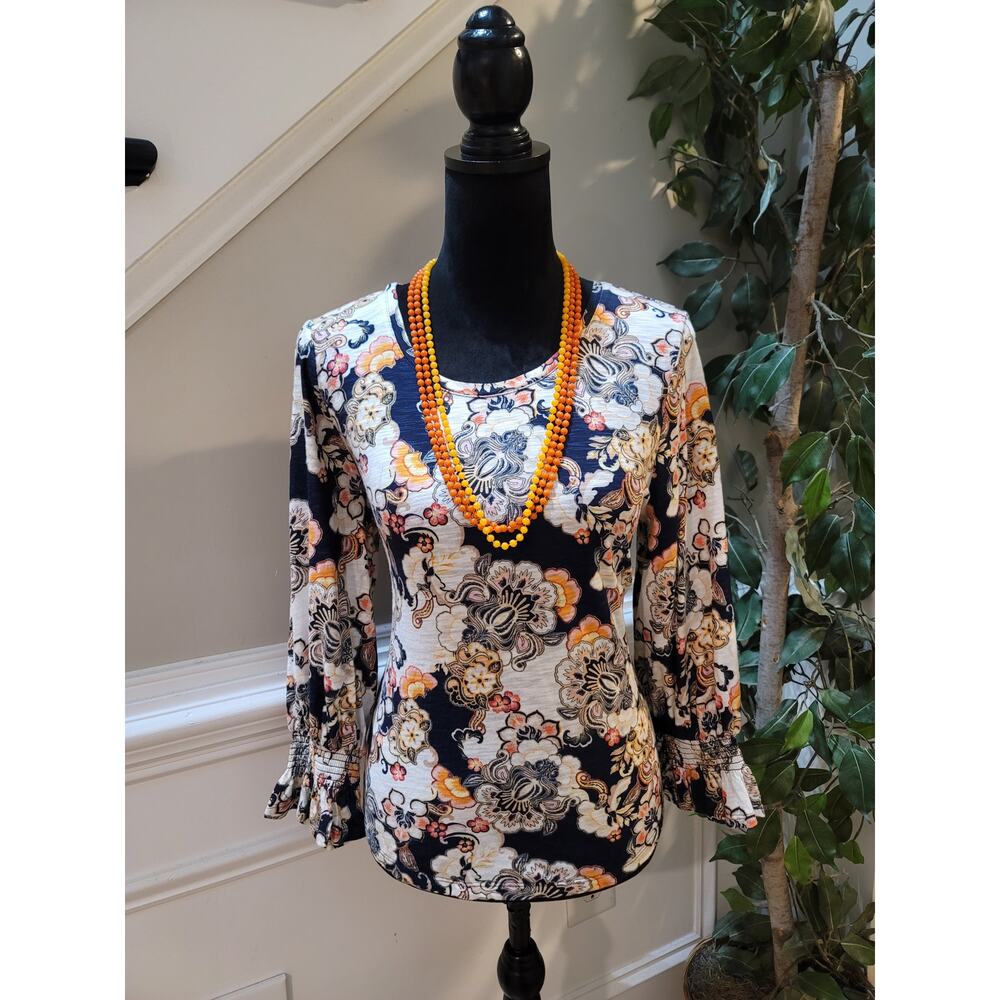 Chico's Navy Floral Print 3/4 Sleeve Blouse with Ruffled Cuffs
